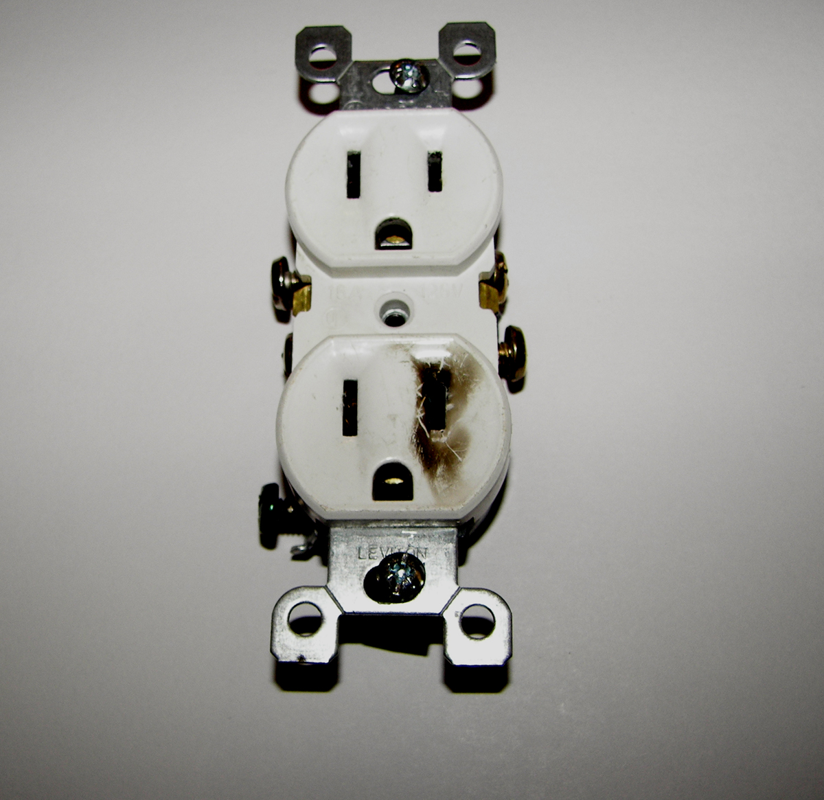 Image Poway Electrician Baratelli electric repair